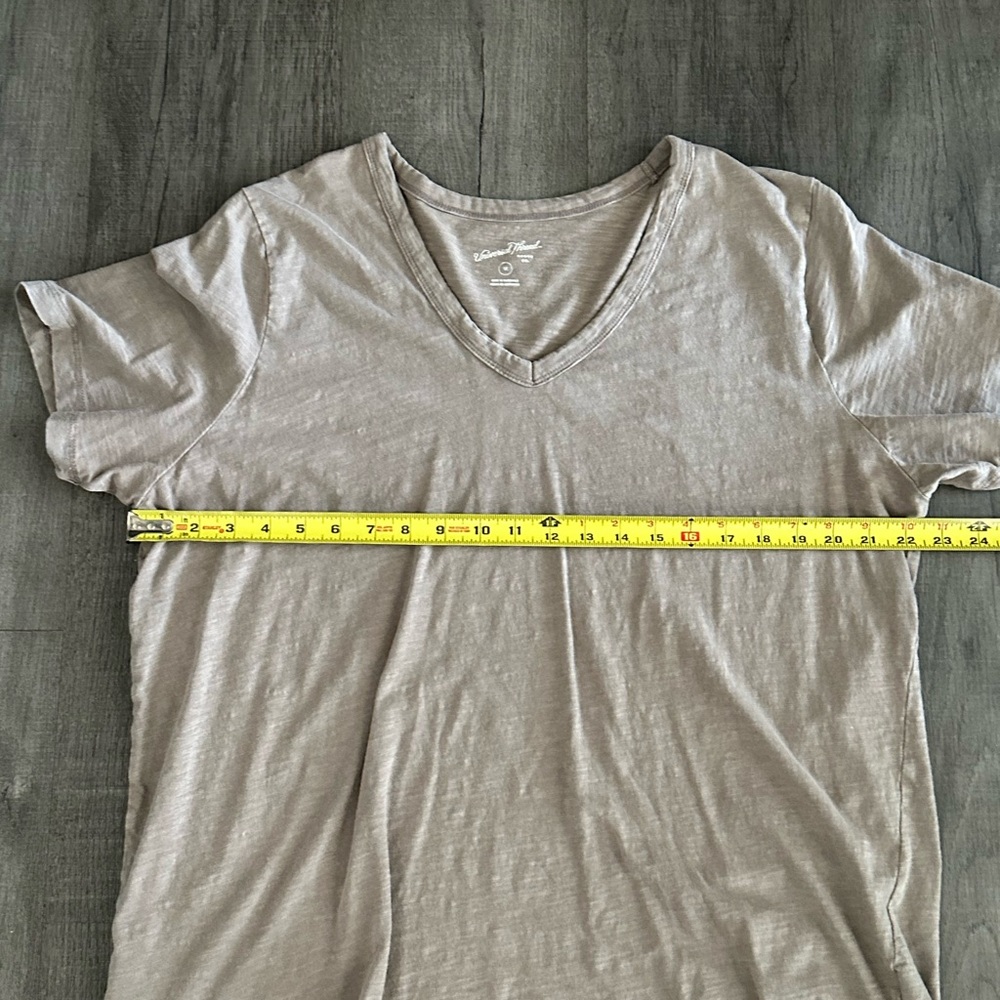 Bundle of 2 universal thread Tshirts size 1X - Picture 12 of 13
